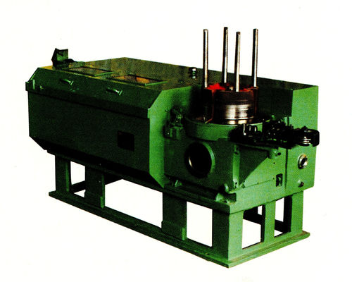 6 পিএলসি কন্ট্রোল সহ ফ্যান বৈদ্যুতিক তারের অঙ্কন মেশিন 18.5-30KW